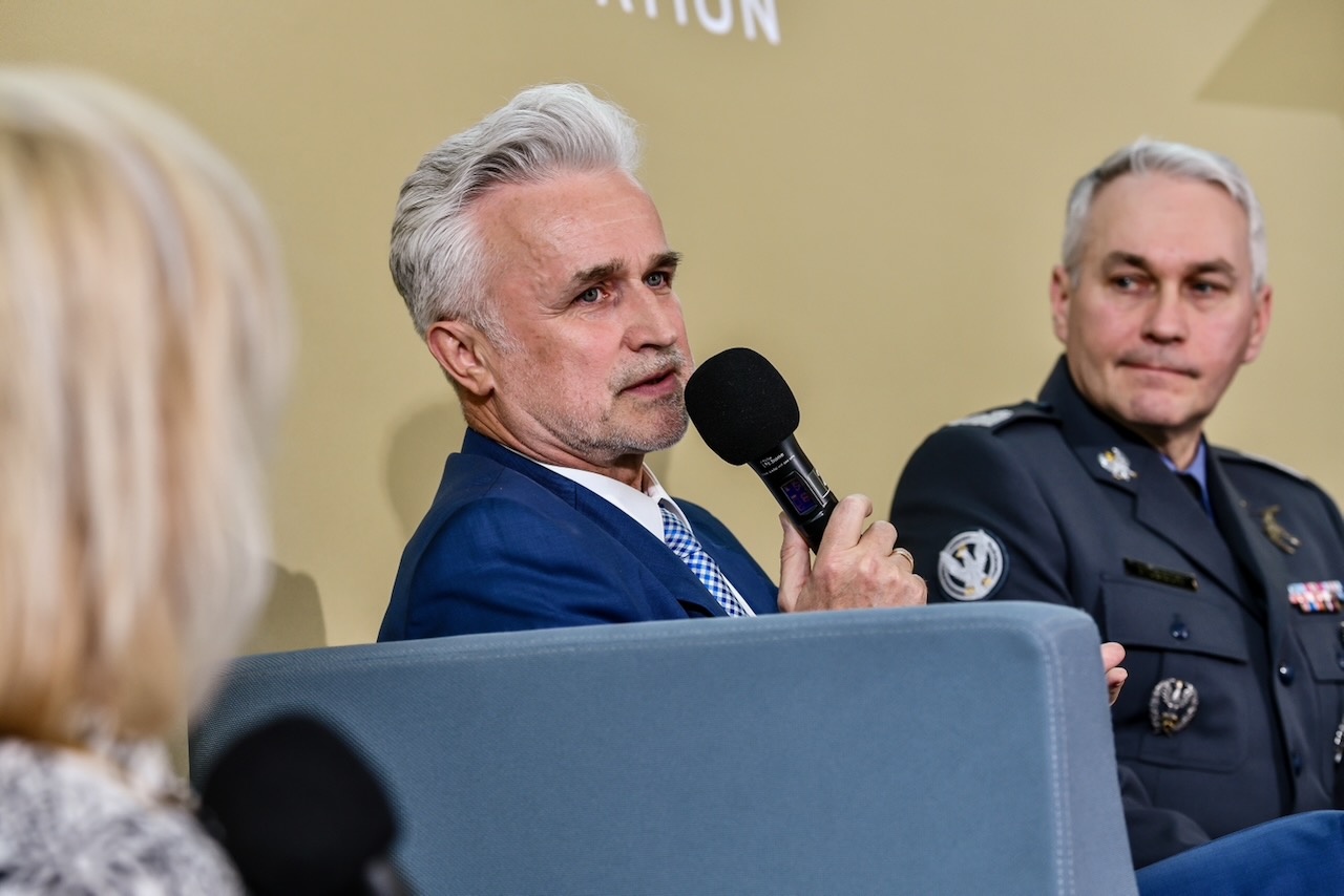 AF-debata(1209)