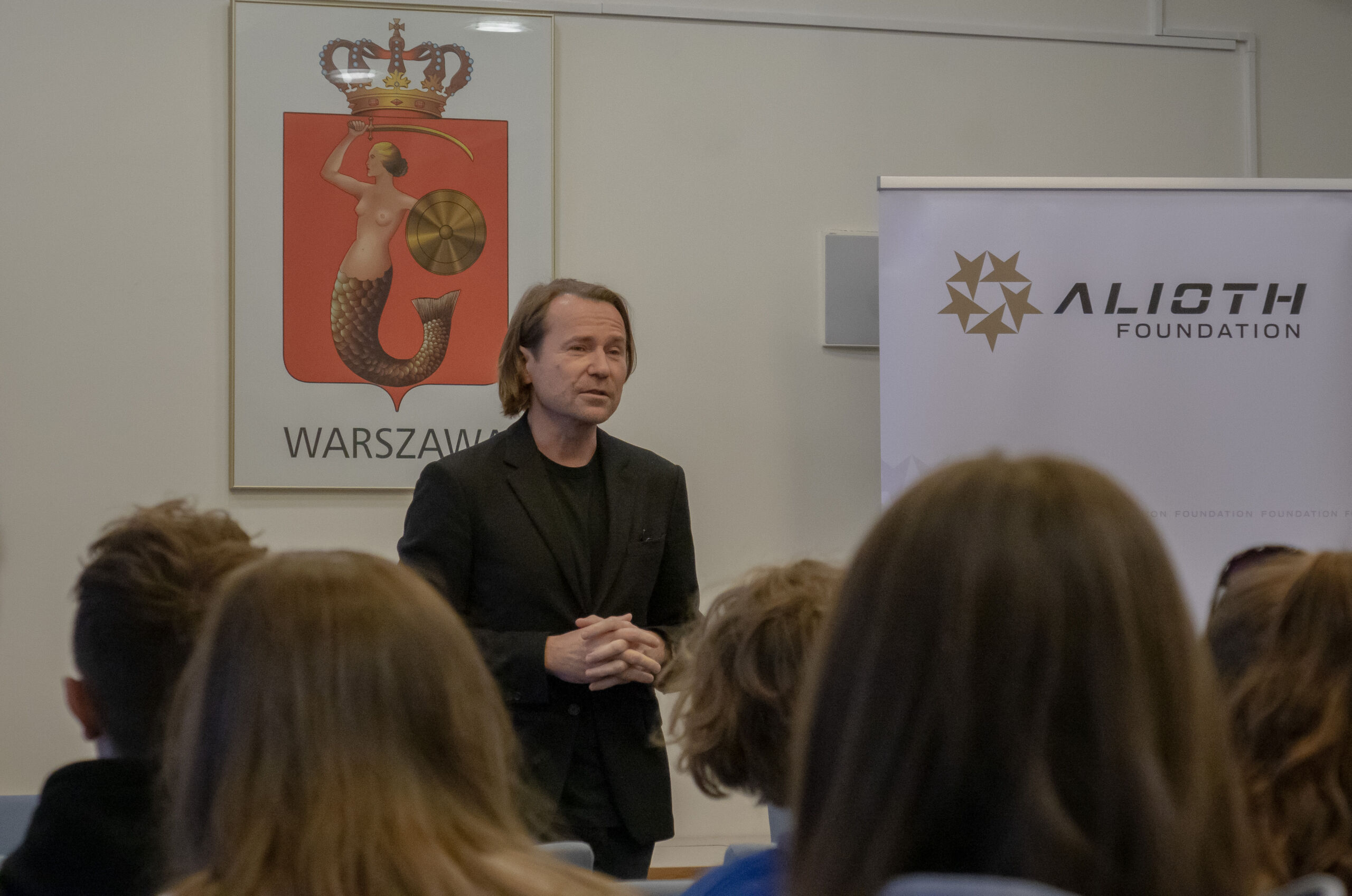 „Polska to jest wielka rzecz”. Pułkownik Zięć na spotkaniu z młodzieżą ze Śródmieścia